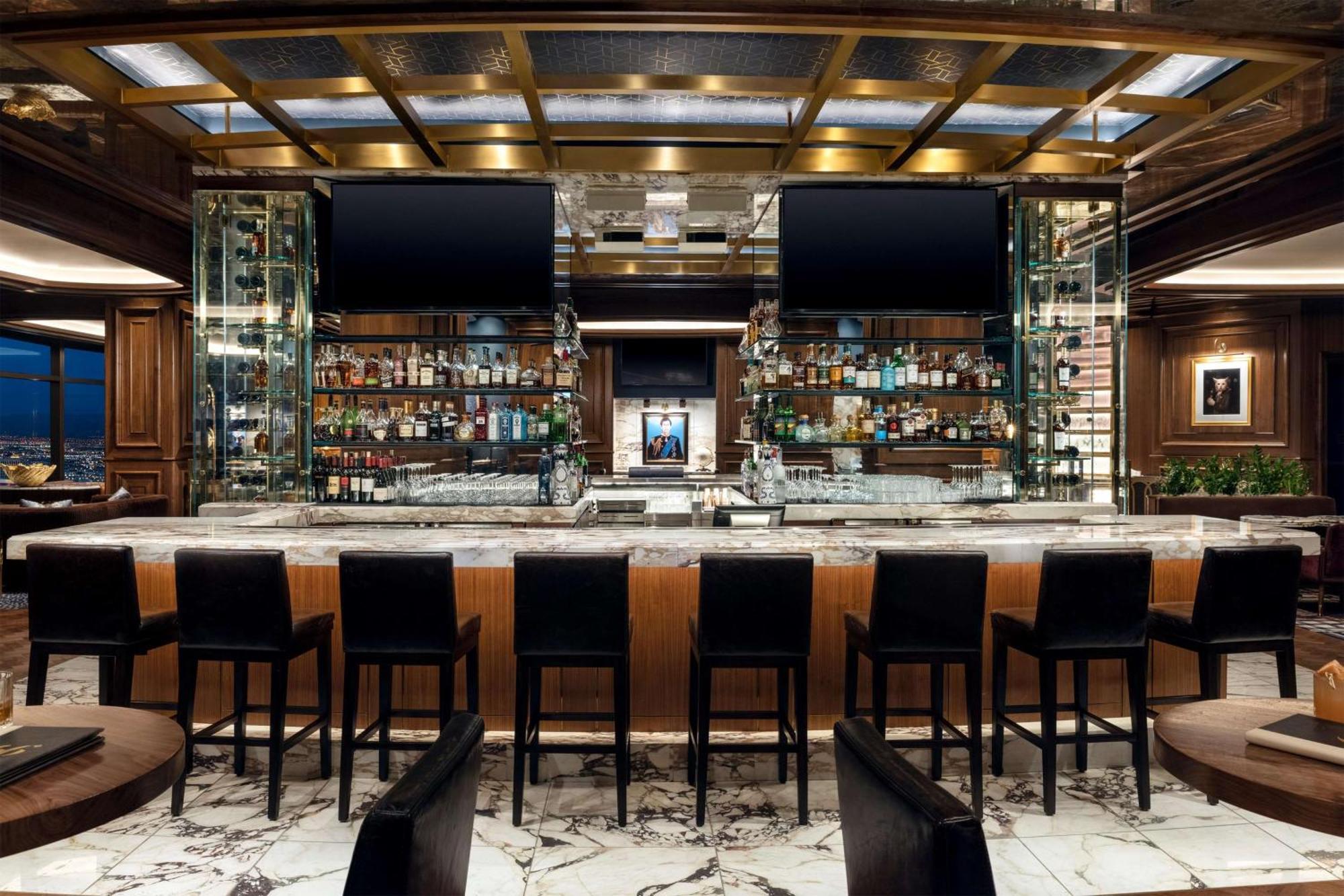 Conrad Las Vegas At Resorts World Luaran gambar The bar at the lounge